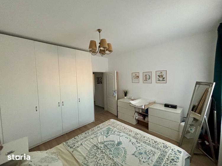 Apartament cu 2 camere în Apărătorii Patriei