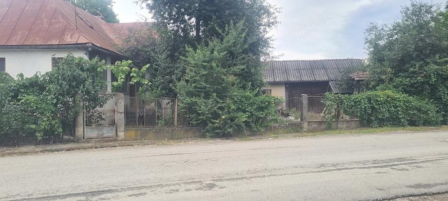 Casă cu Teren 44 Mp în Chiuza