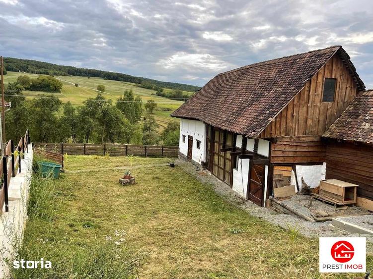 Casă cu 4 camere cu Teren 1550 Mp în Bereni