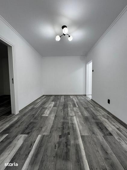 Apartament cu 3 camere în Tătărași