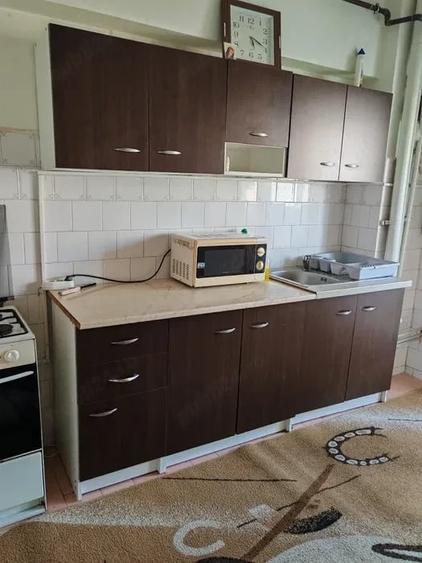 Apartament cu 2 camere decomandat în Aurel Vlaicu