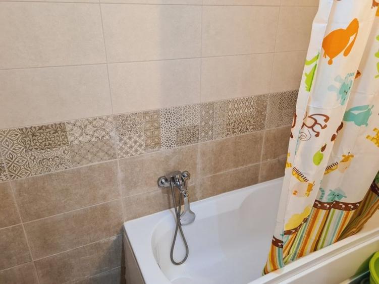 Garsonieră semidecomandată în Buziașului