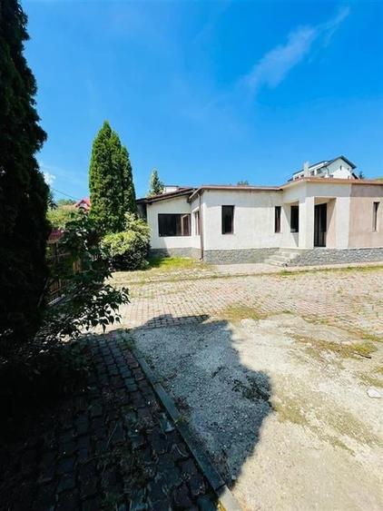 Teren Construcții intravilan de 1875 mp, în Poiana Țapului