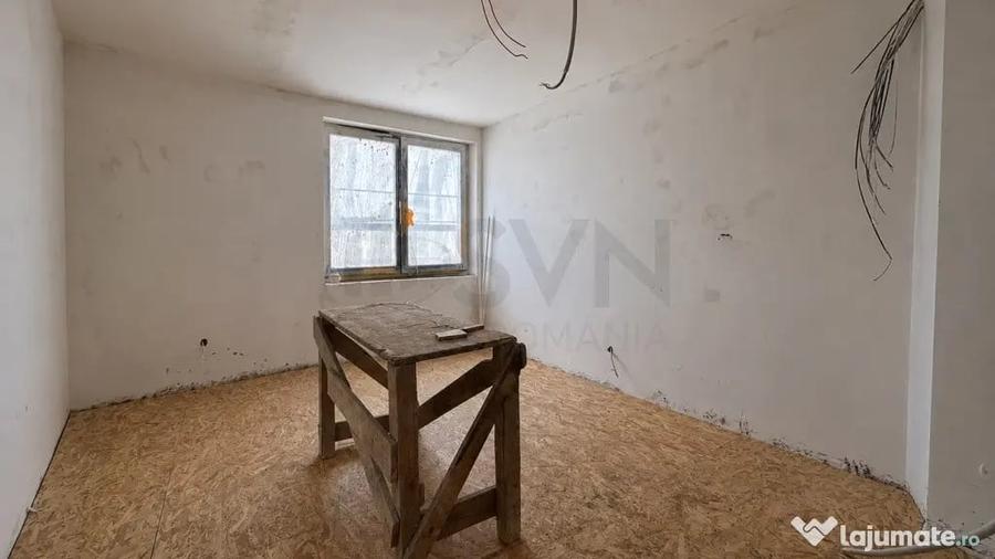 Apartament cu 3 camere semidecomandat în Universitate