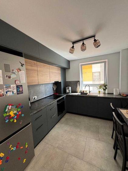 Apartament 2 camere decomandat, Zona Tractorul, Brasov - 1