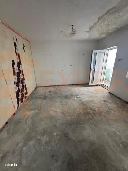 Casă cu 4 camere în Tomis II