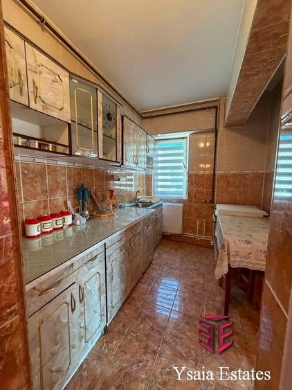 Apartament cu 4 camere în Km 4-5