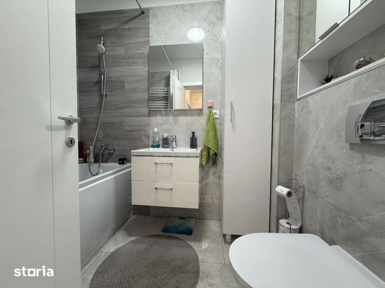 Apartament cu 3 camere decomandat, mobilat în Vest