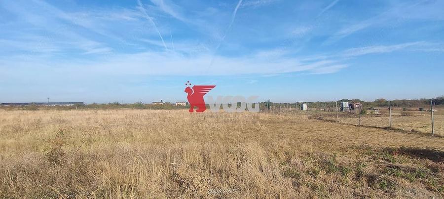 Teren de 900 mp, în Torontalului