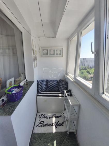 Apartament cu 4 camere decomandat, mobilat în Păcii