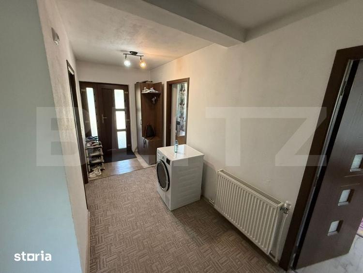 Casă cu 5 camere cu Teren 481 Mp în Malu Mare
