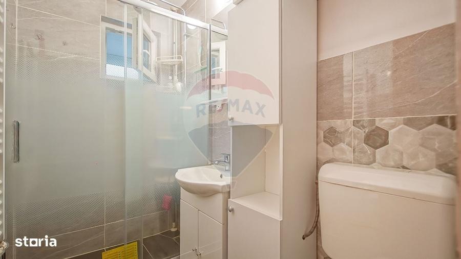 Apartament cu 2 camere semidecomandat în Est