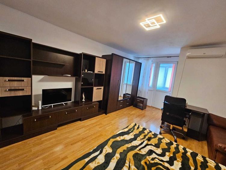 Direct Proprietar - Garsoniera la 1 MINUT de Metrou Dristor | AC | Smart TV | Disponibila imediat - 2