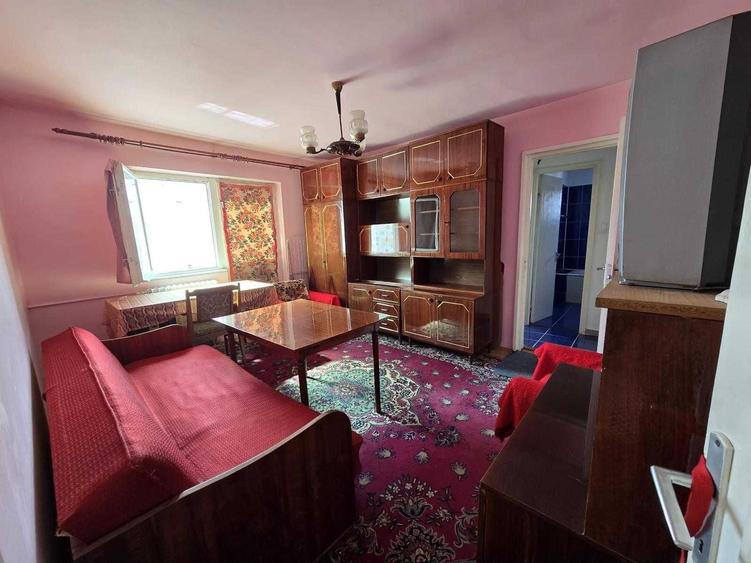 Apartament cu 2 camere semidecomandat în Olimpia-Stadion