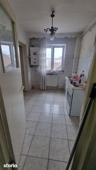 Apartament cu 2 camere decomandat în Mărăței