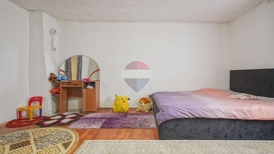 Casă individuală cu 3 camere cu Teren 360 Mp în Sânpetru