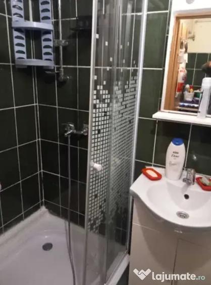 Garsonieră nedecomandată în Triaj