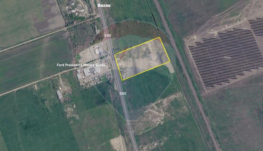 Teren Construcții intravilan de 15000 mp, în Sud