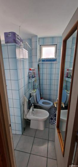 Apartament cu 3 camere decomandat în Precista