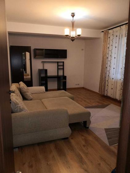 Inchiriere apartament 2 camere Aparatorii Patriei - 5