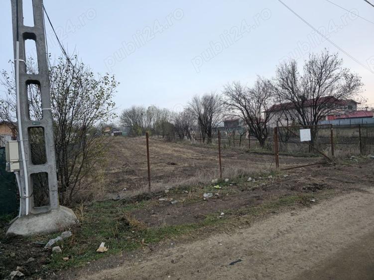 Teren de 1250 mp, în Nanov