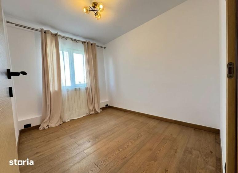 Apartament cu 4 camere în Mircea cel Bătrân
