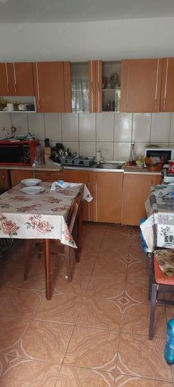 Casă cu 4 camere în Cohani
