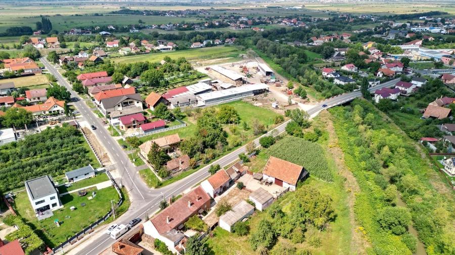 Teren Construcții intravilan de 1777 mp, în Stupini