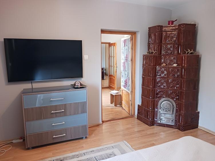 Casă individuală cu 5 camere cu Teren 1540 Mp în Jurilovca