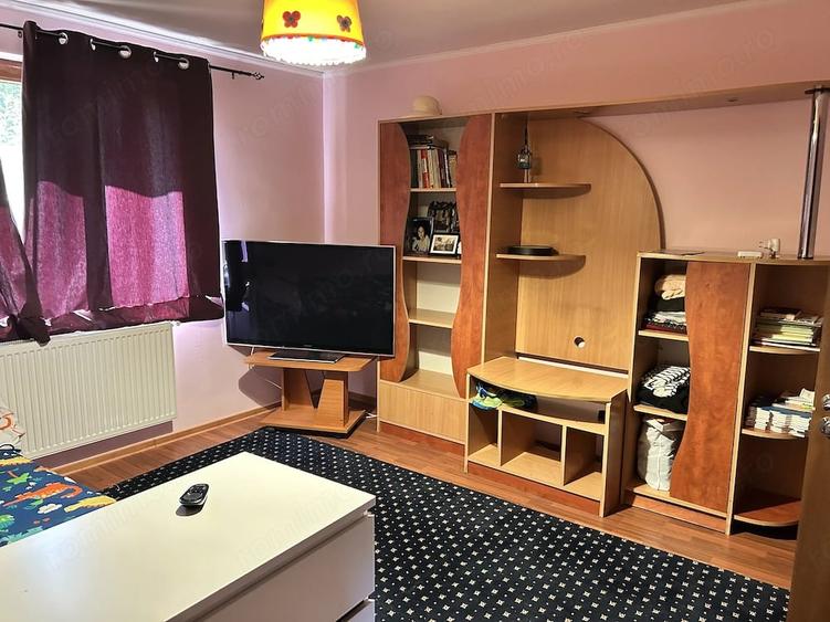 Casă cu 4 camere cu Teren 2000 Mp în Negrea