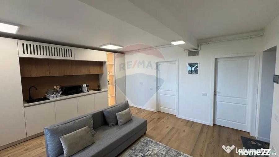 Apartament cu 2 camere semidecomandat în Ultracentral