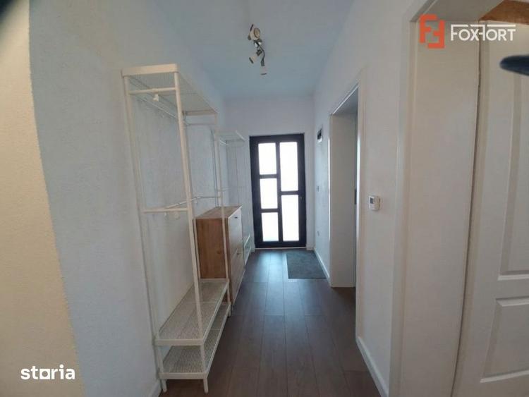 Casă cu 3 camere cu Canalizare în Ghiroda