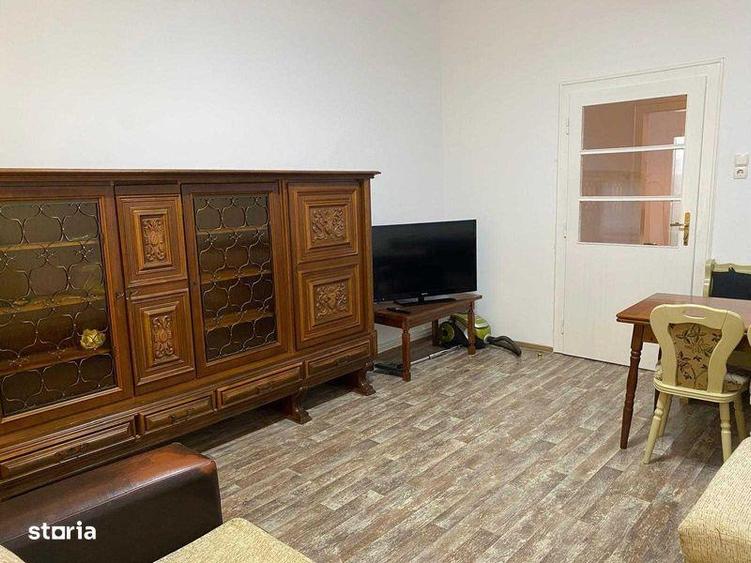 Inchiriez casa doua camere bucatarie baie str Dambovita - 5