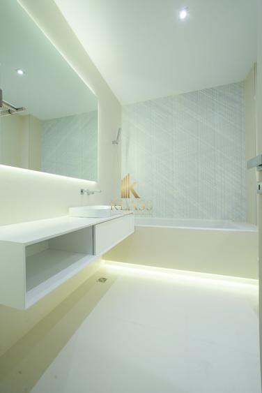 Apartament cu 4 camere decomandat, mobilat în Iancu Nicolae