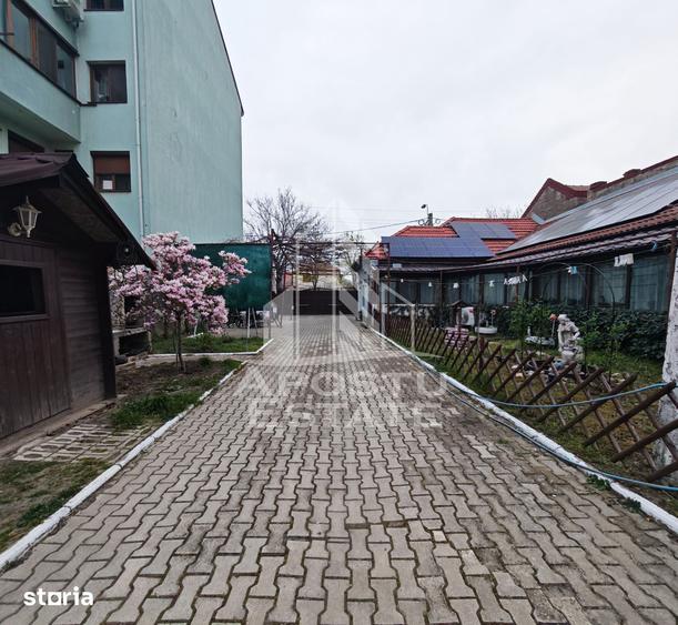 Casă cu 4 camere decomandat cu Teren 567 Mp în Lipovei
