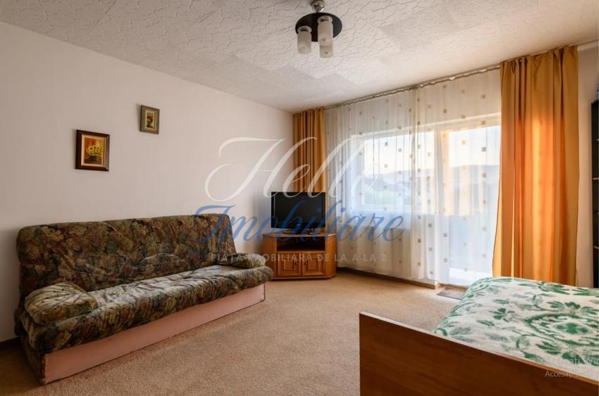 Duplex cu 5 camere cu Canalizare în Florești