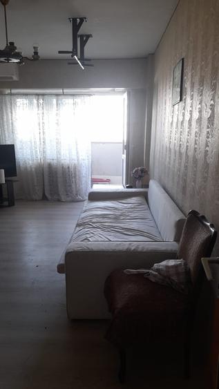 Apartament cu 3 camere în Obor