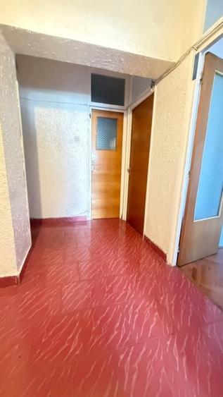 Apartament 3 camere decomandat, 64.80 mp, zona Republicii - 11