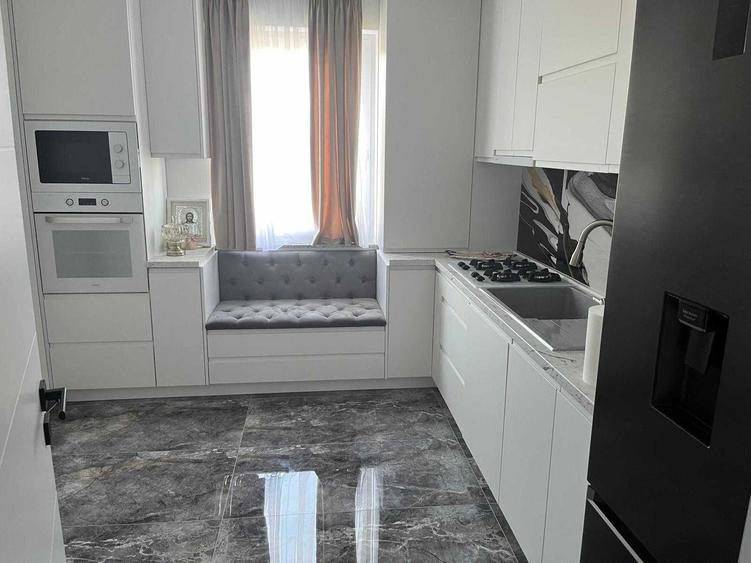 Apartament cu 3 camere în Central