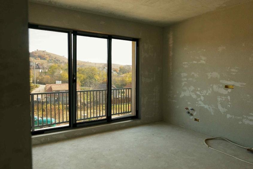 Casă individuală cu 5 camere cu Teren 605 Mp în Sălicea