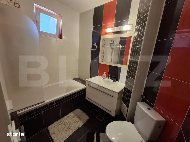 Apartament cu 3 camere semidecomandat în Micro 16