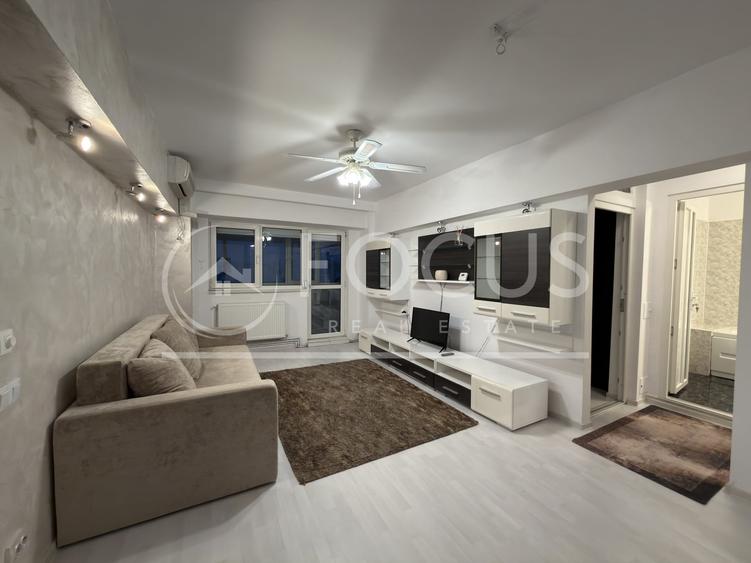 Apartament cu 3 camere semidecomandat, mobilat în Obor
