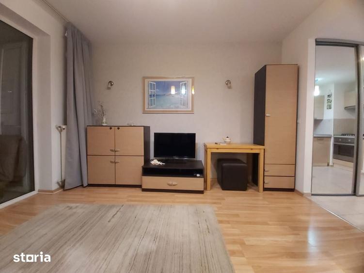 Apartament cu 2 camere decomandat în Andronache