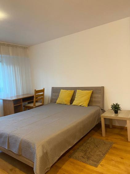 Garsonieră decomandată în Vitan