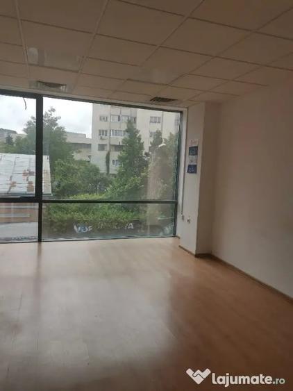Spațiu comercial, de 120 mp, în Ultracentral