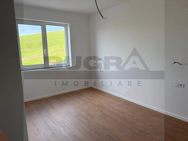 Apartament cu 3 camere decomandat în Apahida