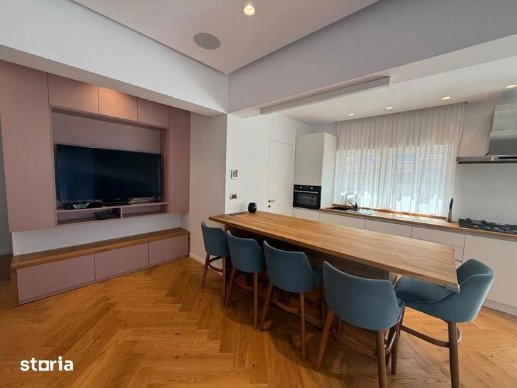 Apartament cu 3 camere, mobilat în Andrei Mureșanu