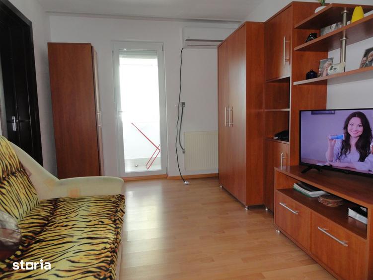 Apartament 1 camera, etaj 2, renovat, centrala pe gaz, complet mobilat - 11