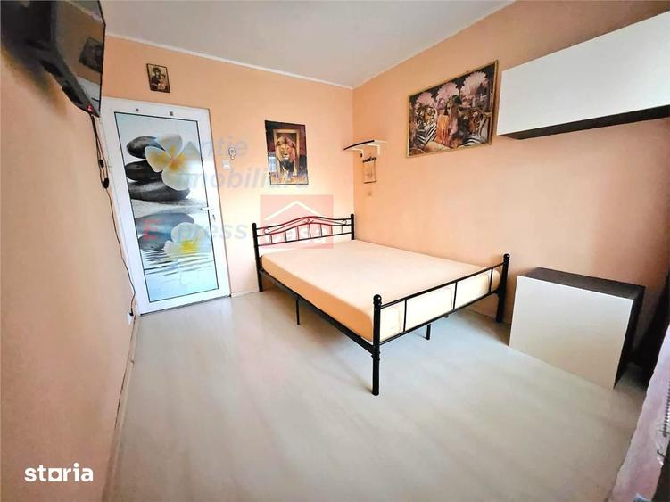 Apartament cu 3 camere decomandat, mobilat în Ultracentral