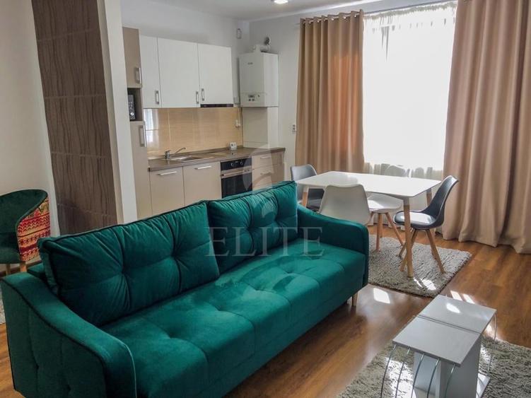 Apartament cu 2 camere semidecomandat, mobilat în Dâmbul Rotund — fotografia 1